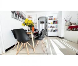 A louer APPARTEMENT T4 65 M2 TERRASSE BORD DE MER SAINTE MAXIME