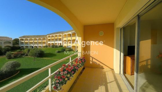 A louer APPARTEMENT T2 36 M2 BORD DE MER MOLIETS ET MAA