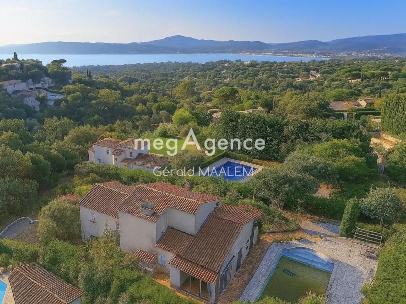 A louer MAISON  CONTEMPORAINE VUE MER GRIMAUD