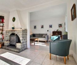 MAISON  DE MAîTRE  AXAT