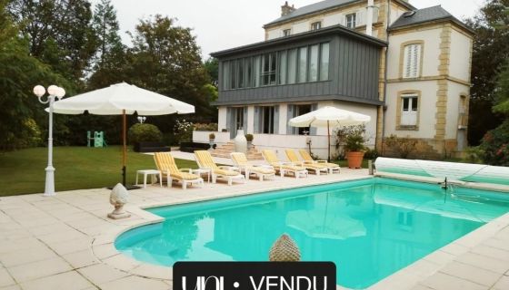 A louer MAISON  8 PIECES 200 M2 PLAGE à PIED LION SUR MER