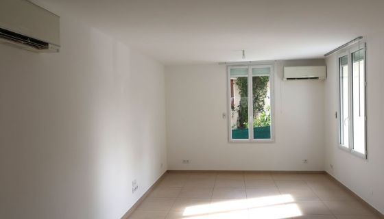 A vendre MAISON  3 PIECES 69 M2 BORD DE MER HYERES