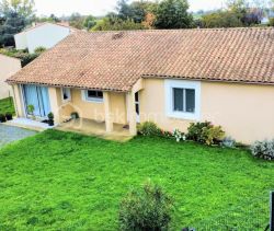 A louer MAISON  CONTEMPORAINE BORD DE MER SOUBISE