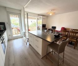 A louer APPARTEMENT NEUF T2 52 M2 TERRASSE BORD DE MER HYERES