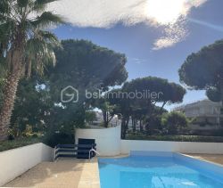 A louer APPARTEMENT T2 28 M2 BORD DE MER LA GRANDE MOTTE