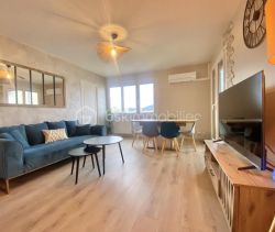 A louer APPARTEMENT T4 83 M2 TERRASSE BORD DE MER LA SEYNE SUR MER