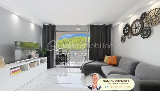 A louer APPARTEMENT T2 45 M2 TERRASSE BORD DE MER LA GRANDE MOTTE