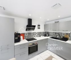 A louer APPARTEMENT T2 45 M2 TERRASSE BORD DE MER LA GRANDE MOTTE