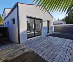 A louer MAISON  CONTEMPORAINE BORD DE MER ROYAN