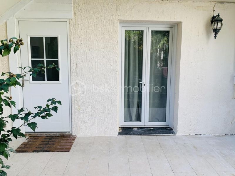 A louer APPARTEMENT NEUF T4 77 M2 TERRASSE  PAU