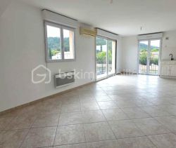 A louer APPARTEMENT T3 66 M2  VIDAUBAN
