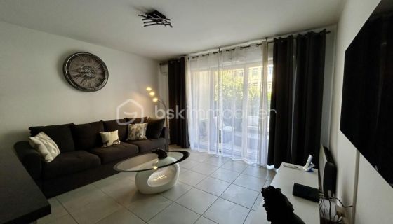 A louer APPARTEMENT T3 61 M2 TERRASSE  AUBAGNE