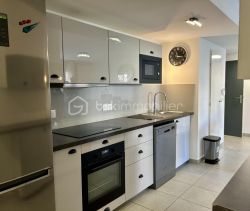 A louer APPARTEMENT T3 61 M2 TERRASSE  AUBAGNE