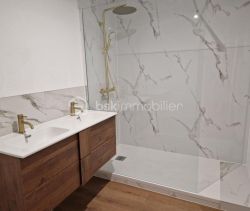 A louer APPARTEMENT NEUF T2 59 M2 TERRASSE BORD DE MER TOULON