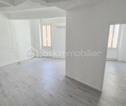 A louer APPARTEMENT T3 65 M2  CUERS
