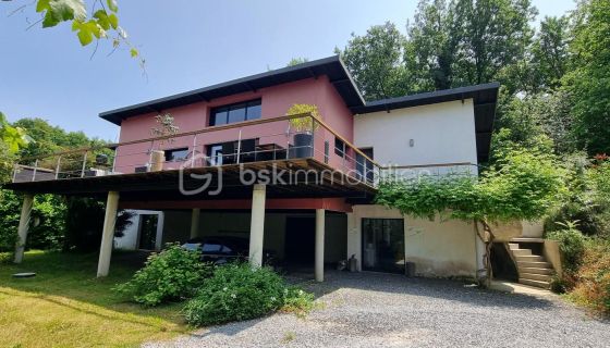 A louer MAISON  D'ARCHITECTE  BUSSAC SUR CHARENTE