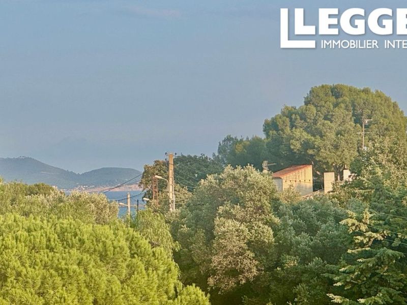 A louer APPARTEMENT T2 38 M2 VUE MER LA SEYNE SUR MER