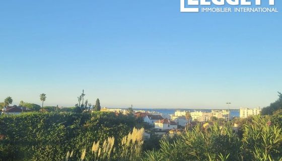 A louer APPARTEMENT T4 97 M2 BORD DE MER ANTIBES