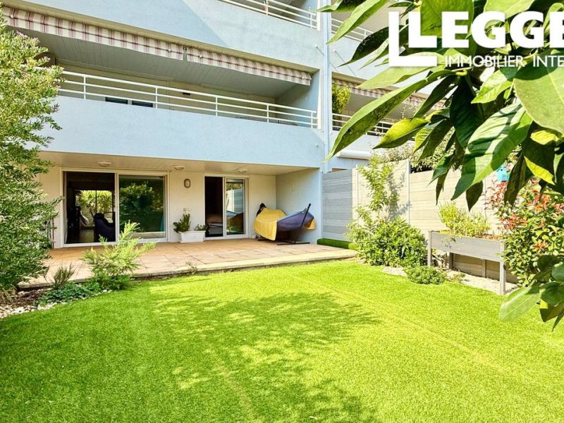 A louer APPARTEMENT NEUF T3 70 M2 TERRASSE BORD DE MER ANTIBES