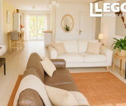 A louer APPARTEMENT NEUF T3 70 M2 TERRASSE BORD DE MER ANTIBES