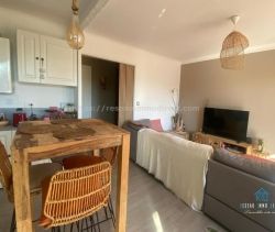 A louer APPARTEMENT T4 70 M2 TERRASSE BORD DE MER SAINT RAPHAEL