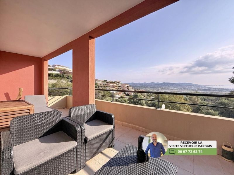 A louer APPARTEMENT DE PRESTIGE T3 71 M2 TERRASSE VUE MER MANDELIEU LA NAPOULE