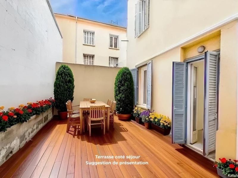 A louer APPARTEMENT T3 70 M2 TERRASSE BORD DE MER AJACCIO