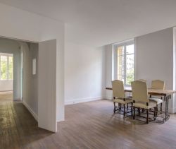 A louer APPARTEMENT DE PRESTIGE T5 129 M2 BORD DE MER NICE