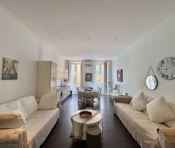 A louer APPARTEMENT T3 75 M2 VUE MER NICE