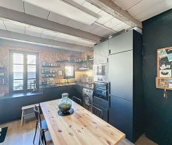 A louer APPARTEMENT T2 49 M2  UZES