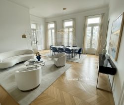 A louer APPARTEMENT T4 98 M2  NIMES