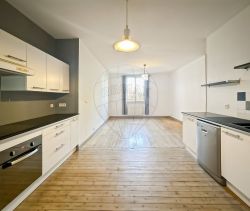 A louer APPARTEMENT T3 59 M2  NANTES