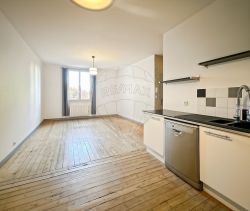 A louer APPARTEMENT T3 59 M2  NANTES