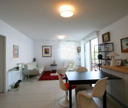 A louer APPARTEMENT T4 95 M2 TERRASSE BORD DE MER ROYAN