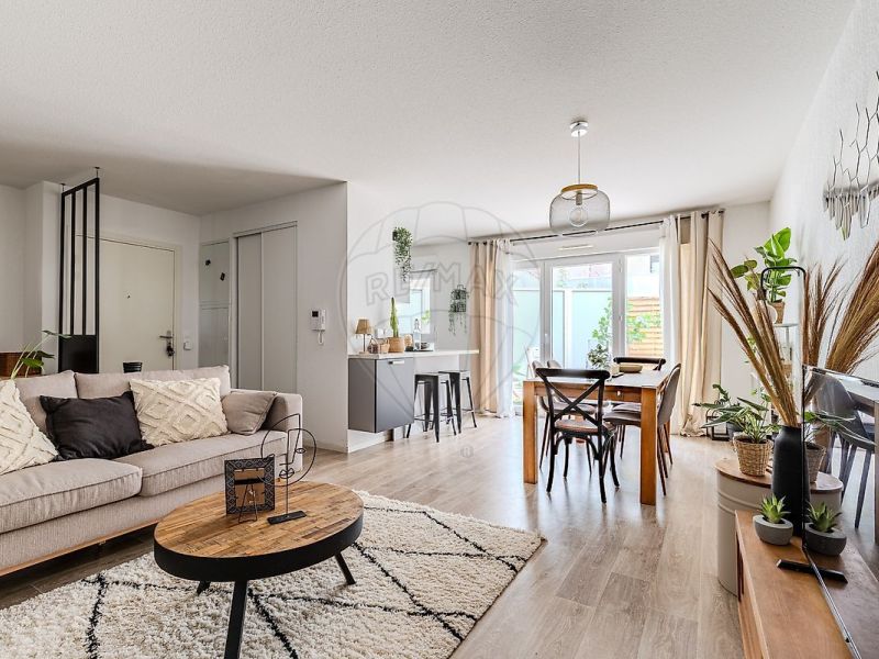 A louer APPARTEMENT T3 80 M2 TERRASSE  MERIGNAC