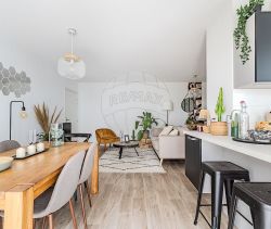 A louer APPARTEMENT T3 80 M2 TERRASSE  MERIGNAC