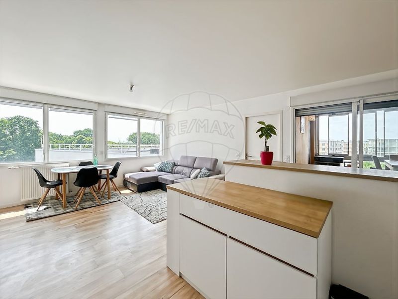 A louer APPARTEMENT T4 81 M2  NANTES