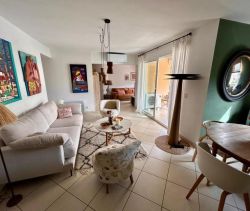 A louer APPARTEMENT NEUF T3 90 M2 TERRASSE BORD DE MER SAINTE MAXIME