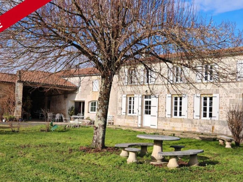 A louer GîTE  SAINT ANDRE DE LIDON