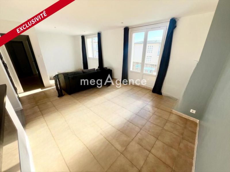A louer APPARTEMENT T4 65 M2 BORD DE MER LA SEYNE SUR MER