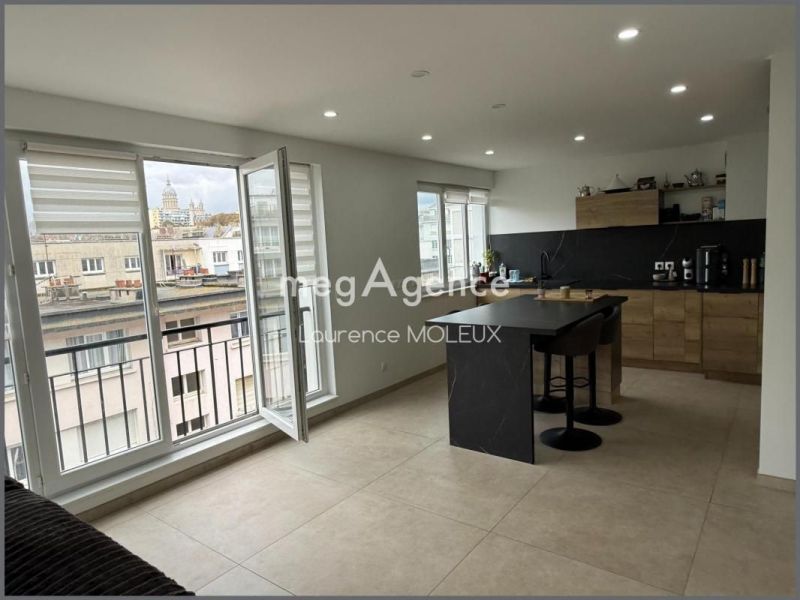 A louer APPARTEMENT T3 80 M2 BORD DE MER BOULOGNE SUR MER