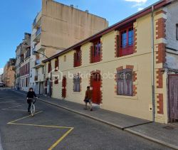 A louer LOFT DUPLEX T5 120 M2 TERRASSE  PAU