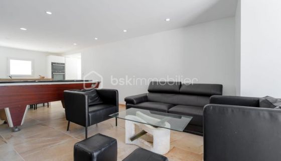 A louer APPARTEMENT T3 83 M2 PLAGE à PIED SIX FOURS LES PLAGES