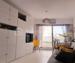 A louer STUDIO  25 M2 TERRASSE VUE MER LES SABLES D OLONNE