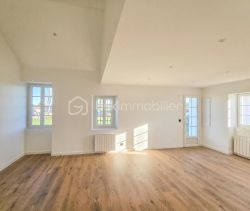 A louer APPARTEMENT T2 45 M2  USTARITZ