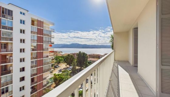 A louer APPARTEMENT T3 79 M2 TERRASSE VUE MER AJACCIO