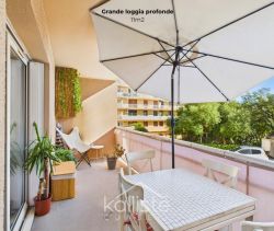 A louer APPARTEMENT T3 66 M2 BORD DE MER AJACCIO