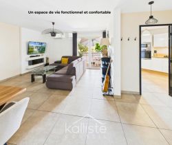 A louer APPARTEMENT T3 66 M2 BORD DE MER AJACCIO