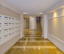 A louer APPARTEMENT T3 70 M2 TERRASSE BORD DE MER NICE