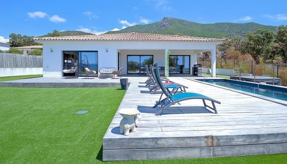 A louer MAISON  5 PIECES 172 M2 VUE MER BASTELICACCIA